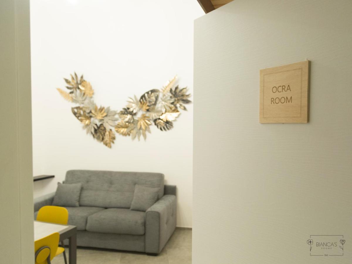 Bianca'S Rooms Trani Bagian luar foto